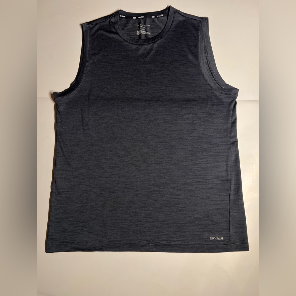Tek Gear Gray Tank Top with Relaxed Fit and Crew Neck